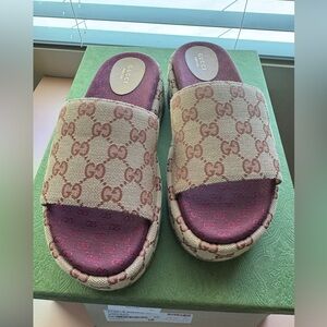 **SOLD**Gucci GG canvas/nappa**SOLD**